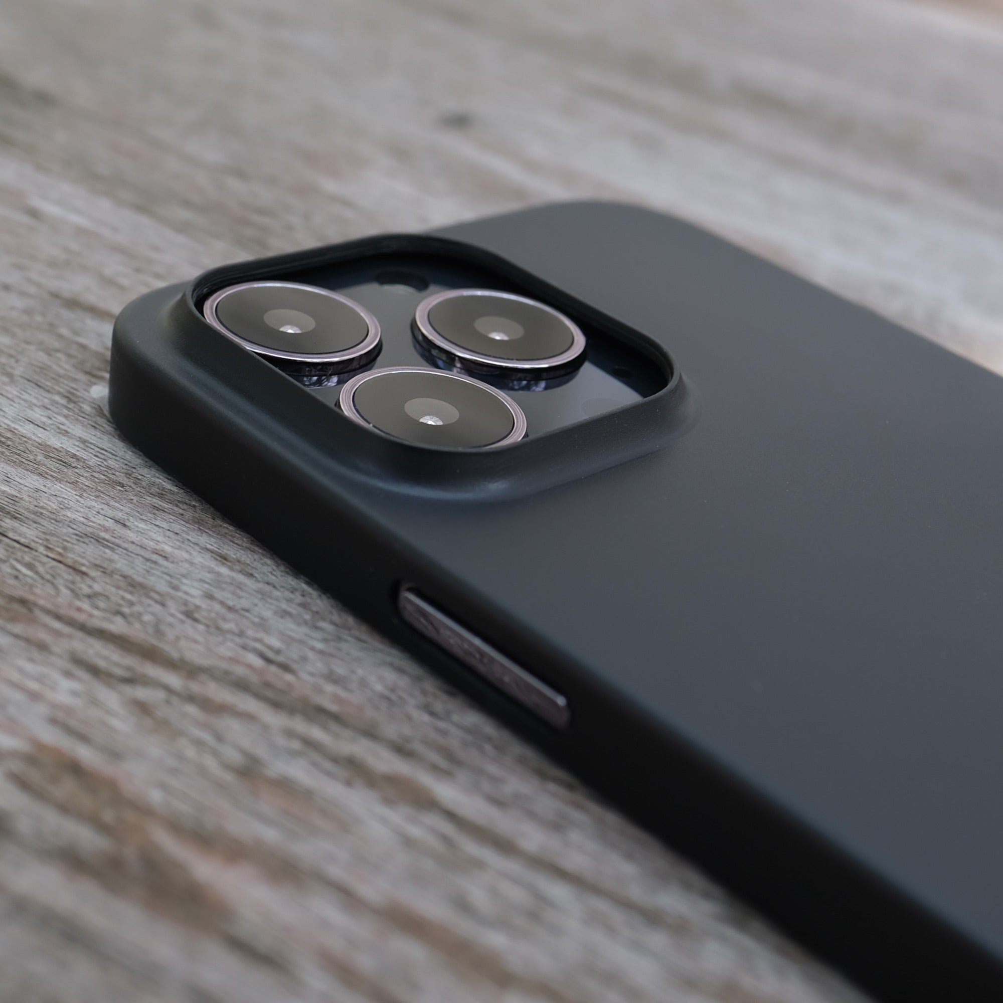 Thin black iPhone 13 Pro case